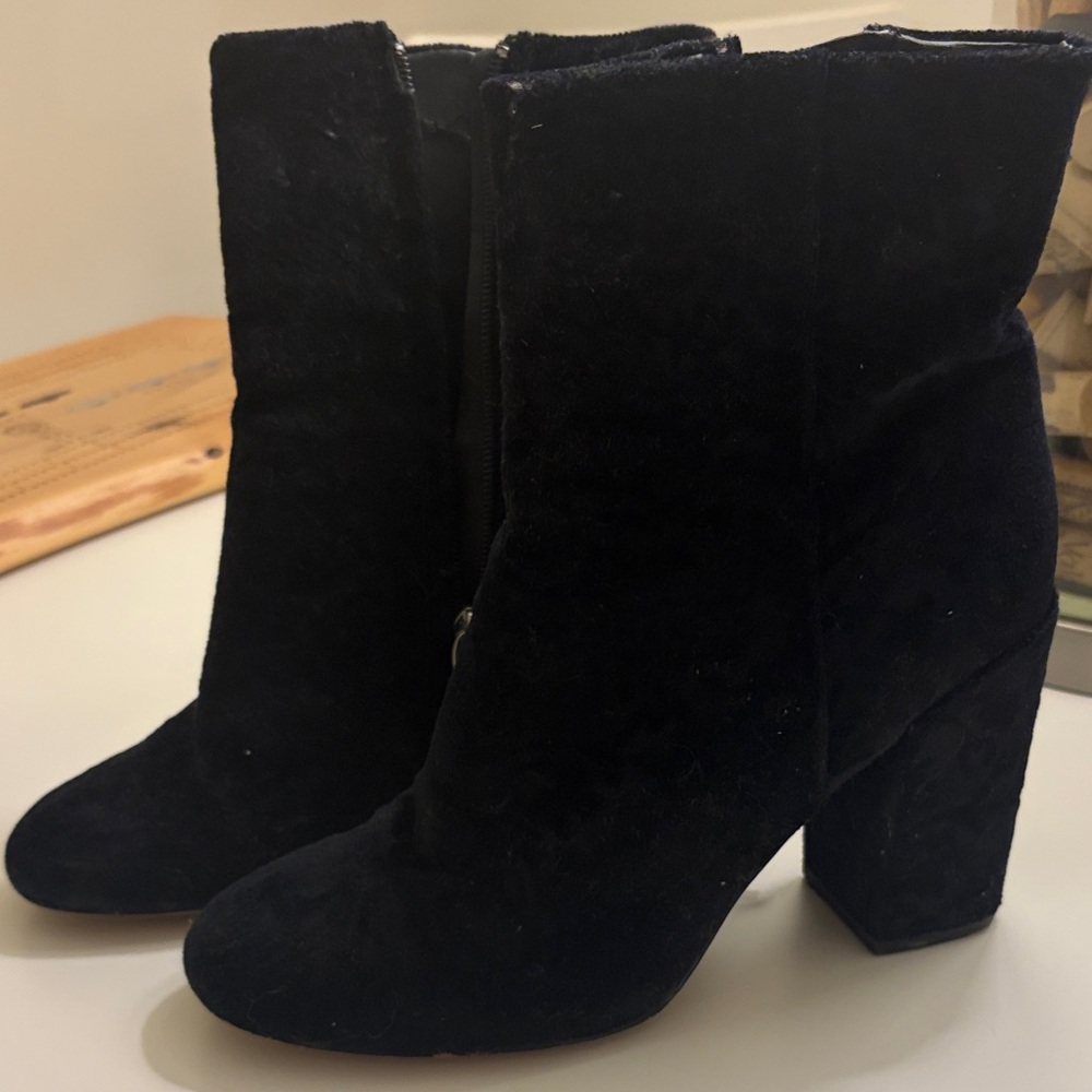 Rebecca Minkoff Black Textured Velvet Heeled Ankle Bootie